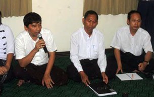 88-rakhine-press-080512-b305 88-rakhine-press-080512-b305
