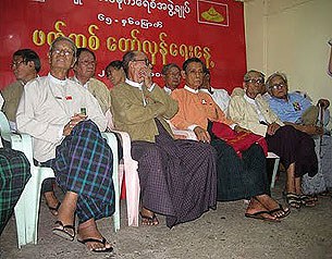 NLD_65th_anti-facist_anniversary_305_z