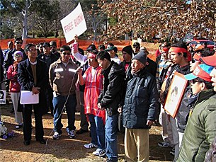 activists_canberra_305_z.jpg