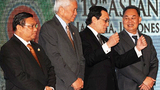 asean-wanna-maung-lwin-rosario-305-z