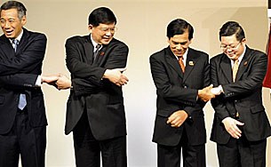 asean_ministers_07-08_305px.jpg asean_ministers_07-08_305px.jpg