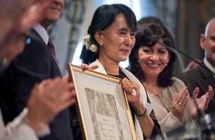 assk-paris-citizen-award-b305