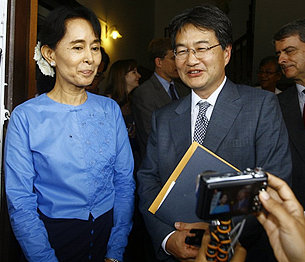 assk_joseph_yun_305_z.png