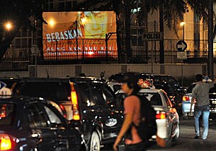 assk_poster_embassy_305px.jpg