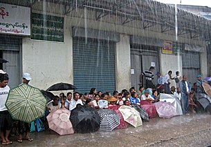 assk_trial_crowd_305px.jpg assk_trial_crowd_305px.jpg