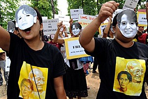 assk_verdict_demo_india_305px.jpg assk_verdict_demo_india_305px.jpg