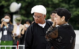 aung_san_oo_wife_305px.jpg aung_san_oo_wife_305px.jpg