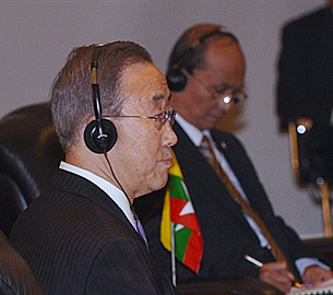 ban_ki-moon_thein_sein_asean_305_z.png ban_ki-moon_thein_sein_asean_305_z.png