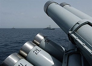 bangladesh_navy_ships_305px.jpg