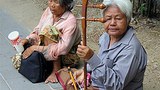 beggers_poverty_funeral_305_z.jpg