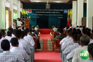 child-soldier-handover-b305 child-soldier-handover-b305
