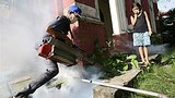 dengue_spray_305px.jpg