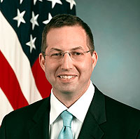 derek_mitchell_200_z derek_mitchell_200_z