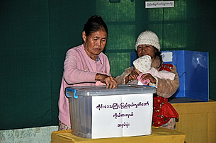 election_vote_cast_305_z.png election_vote_cast_305_z.png