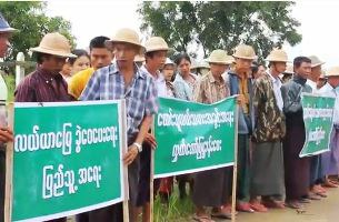 farmers-protest-b305