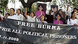 free_prisoners_delhi_305px.jpg