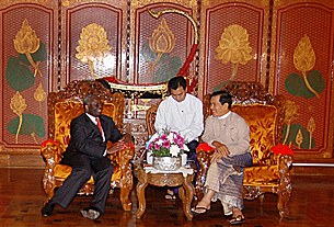 gambari_nyan_win_09_305px.jpg