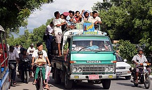 highway_truck_305px.jpg