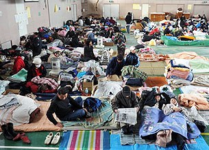 japan-quake-evacuation-305-z japan-quake-evacuation-305-z