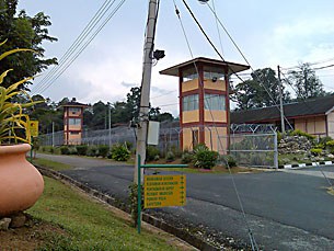 malaysia_immigration_305px.jpg