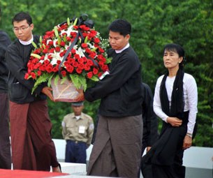 martyrsday-nld-assk