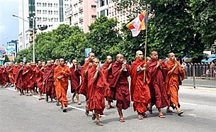 monks_march_09-18_305px.jpg monks_march_09-18_305px.jpg
