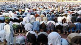 mosque_prayers_305px.jpg