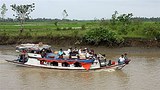 nargis_river_boat_305px.jpg