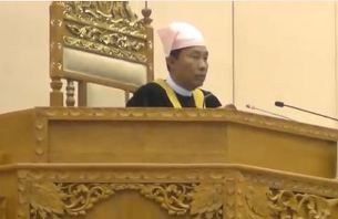 parliament-chair-person-b305