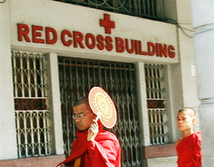 red_cross_icrc_office_305_z.png red_cross_icrc_office_305_z.png