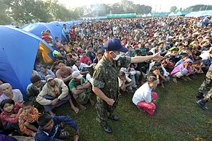 refugee_dkba_myawaddy_305_z.png refugee_dkba_myawaddy_305_z.png