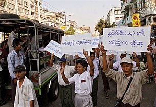 rgn-protest-305 rgn-protest-305