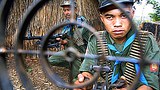 shan_rebels_gun_305_z.jpg