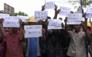 sittwe-worker-strike-b305 sittwe-worker-strike-b305