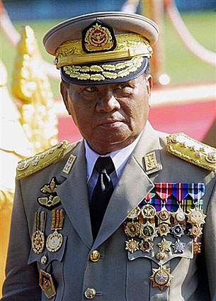 than_shwe_stern_face_305px.jpg than_shwe_stern_face_305px.jpg