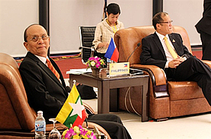 thein_sein_asean_aquino_305_z.png thein_sein_asean_aquino_305_z.png