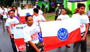 un-ingo-protest-b305 un-ingo-protest-b305