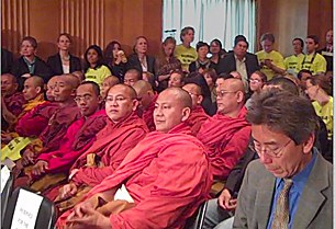 webb_hearing_monks_305px.jpg webb_hearing_monks_305px.jpg