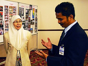 ye_min_tun_wan_305px.jpg