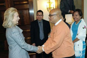 zarganar-clinton-b305