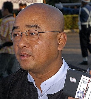 zarganar_head_305px-.jpg zarganar_head_305px-.jpg