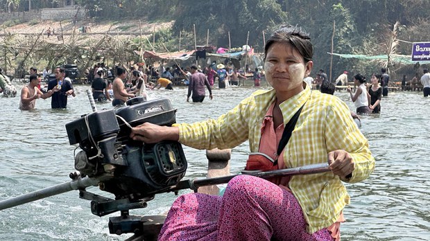 ရွှေစာရံဘုရားပွဲက တစ်ဦးတည်းသော စက်လှေသမ ရွှေစာရံဘုရားပွဲက တစ်ဦးတည်းသော စက်လှေသမ
