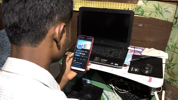 rohingya-student