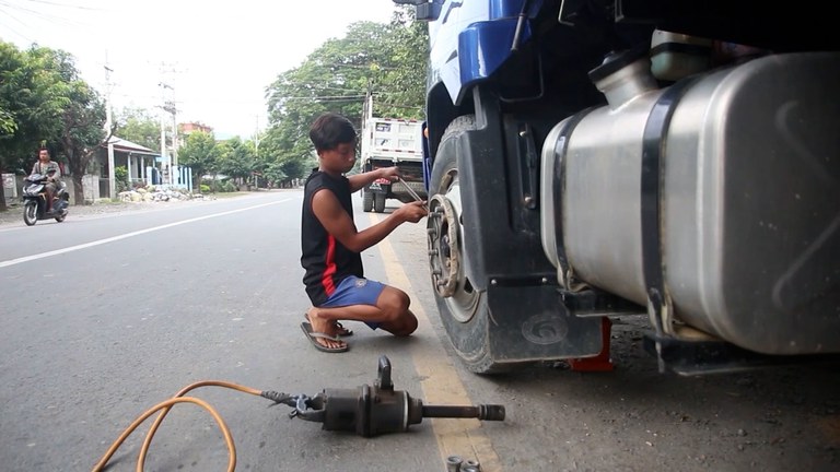 kalay-car.jpg