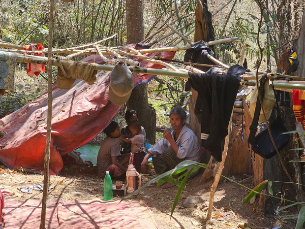 ခိုင်ကမ်းမြို့က စစ်ဘေးဒုက္ခသည်တွေ အကူအညီလိုအပ် ခိုင်ကမ်းမြို့က စစ်ဘေးဒုက္ခသည်တွေ အကူအညီလိုအပ်