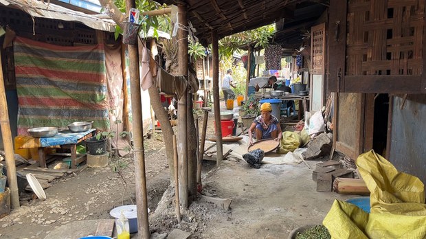 mongnar-refugee-camp.jpg mongnar-refugee-camp.jpg