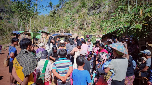 kayah-refugees.jpg kayah-refugees.jpg