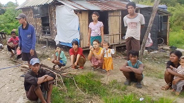 မဲဆောက်ရောက် ညောင်လေးပင် စစ်ဘေးဒုက္ခသည်တချို့ အခက်အခဲကြုံနေရ မဲဆောက်ရောက် ညောင်လေးပင် စစ်ဘေးဒုက္ခသည်တချို့ အခက်အခဲကြုံနေရ