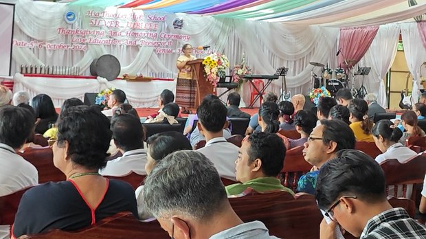 ဆာသူးလေ ရွှေ့ပြောင်း မြန်မာစာသင်ကျောင်း ငွေရတုအခမ်းအနားကျင်းပ ဆာသူးလေ ရွှေ့ပြောင်း မြန်မာစာသင်ကျောင်း ငွေရတုအခမ်းအနားကျင်းပ