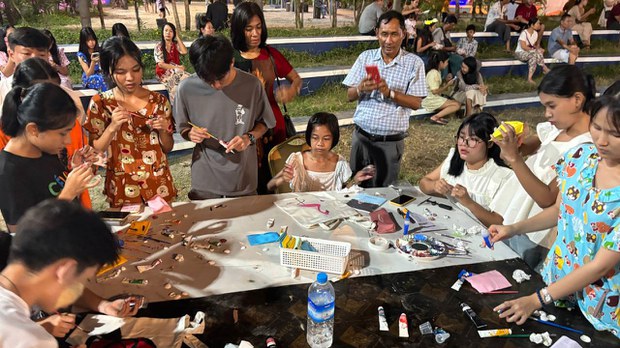 "ဒီရေတောအနုပညာပွဲတော်" မော်လမြိုင်မြို့မှာ ကျင်းပ "ဒီရေတောအနုပညာပွဲတော်" မော်လမြိုင်မြို့မှာ ကျင်းပ